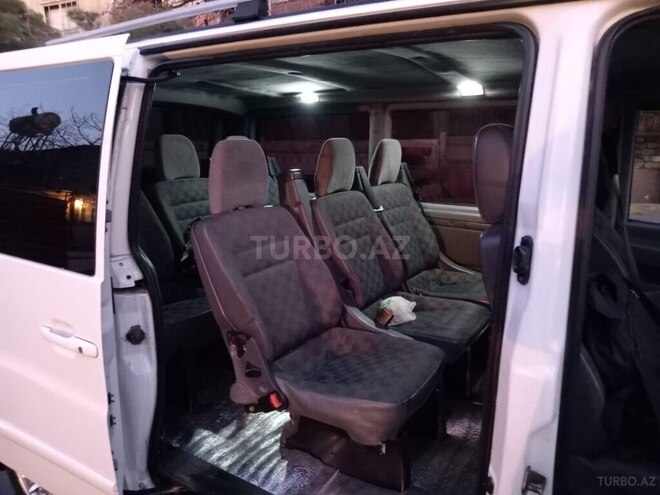 Mercedes Vito 2002, 380,000 km - 2.2 l - Bakı