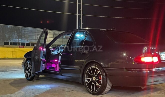 Mercedes E 230 1996, 387,324 km - 2.3 l - Naxçıvan