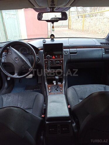Mercedes E 230 1996, 387,324 km - 2.3 l - Naxçıvan