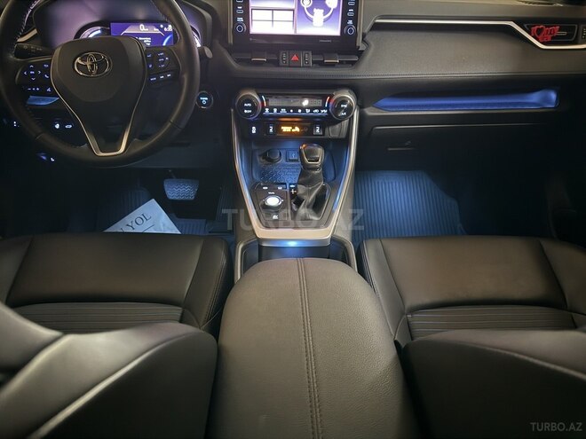 Toyota RAV4 2022, 21,650 km - 2.5 л - Bakı