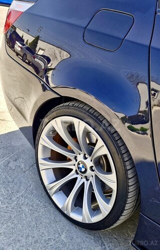 BMW 525 2006, 260,000 km - 2.5 l - Bakı