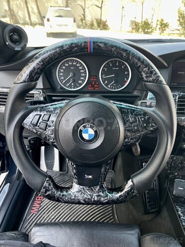 BMW 525 2006, 260,000 km - 2.5 l - Bakı
