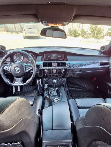 BMW 525 2006, 260,000 km - 2.5 l - Bakı