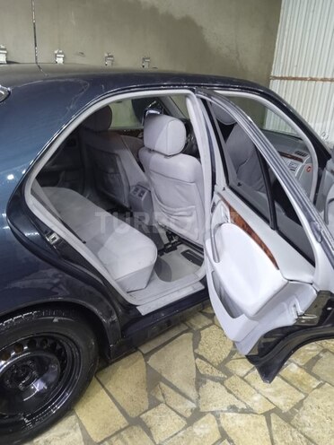 Mercedes E 200 2001, 380,000 km - 2.0 l - Tovuz