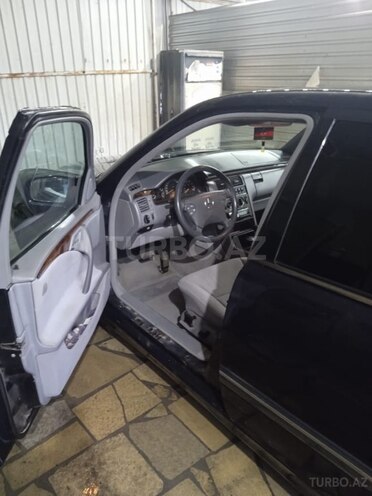 Mercedes E 200 2001, 380,000 km - 2.0 l - Tovuz