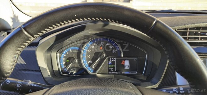 Toyota Corolla Fielder 2018, 109,763 km - 1.5 l - Bakı