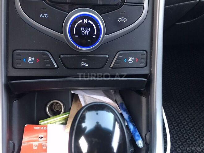 Hyundai Avante 2014, 234,000 km - 1.6 l - Bakı