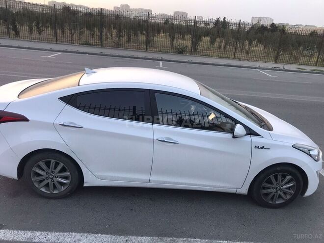 Hyundai Avante 2014, 234,000 km - 1.6 l - Bakı
