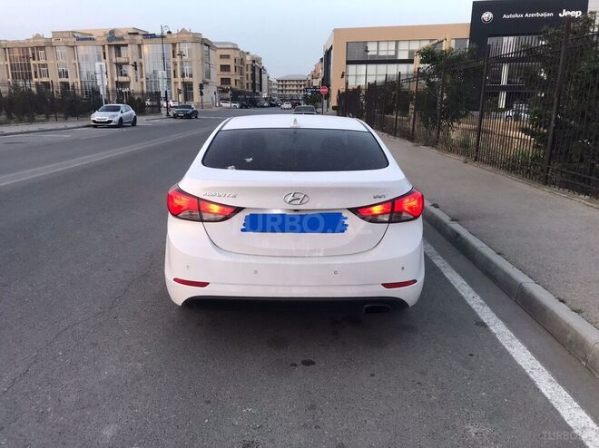 Hyundai Avante 2014, 234,000 km - 1.6 l - Bakı