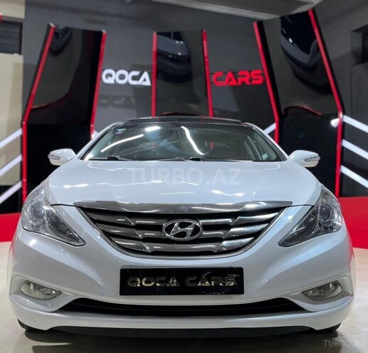 Hyundai Sonata-1