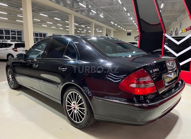 Mercedes E 240 2004, 301,001 km - 2.6 l - Sumqayıt