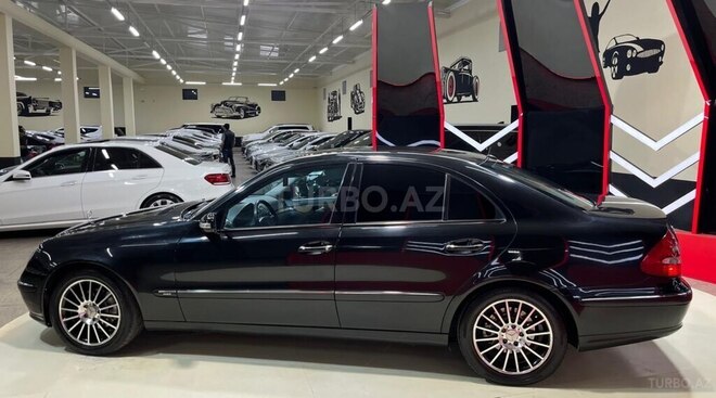 Mercedes E 240 2004, 301,001 km - 2.6 l - Sumqayıt