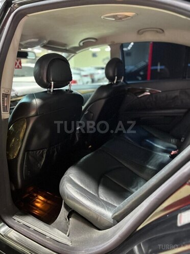 Mercedes E 240 2004, 301,001 km - 2.6 l - Sumqayıt
