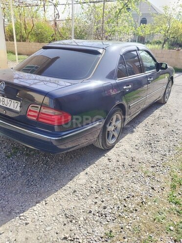 Mercedes E 230 1995, 476,800 km - 2.3 l - Bərdə