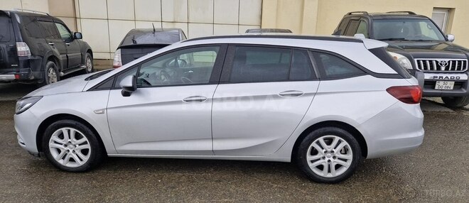 Opel Astra 2018, 156,000 km - 1.6 l - Bakı