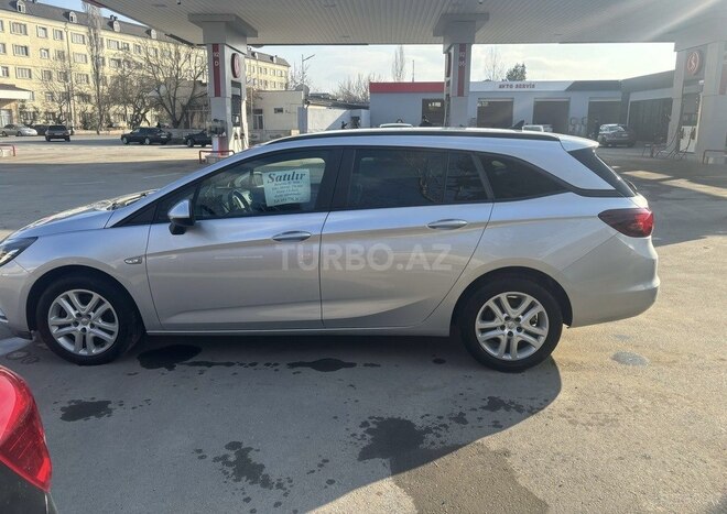 Opel Astra 2018, 156,000 km - 1.6 l - Bakı