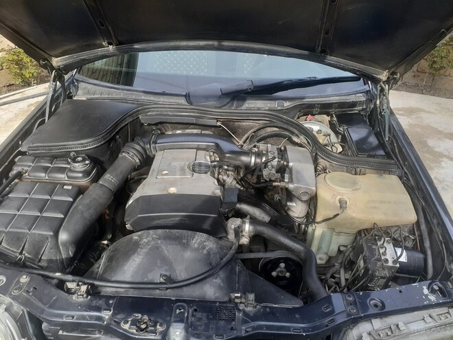 Mercedes C 200 1995, 690,086 km - 2.0 l - Bakı