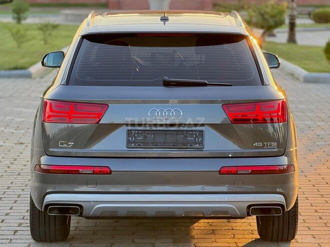 Audi Q7 2019, 113,000 km - 2.0 л - Bakı