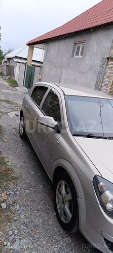 Opel Astra 2005, 300,000 km - 1.4 л - Şəki