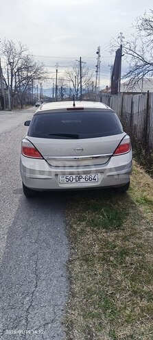 Opel Astra 2005, 300,000 km - 1.4 л - Şəki