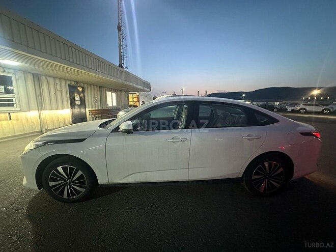 Changan Qiyuan A05 2025, 0 km - 1.5 л - Bakı