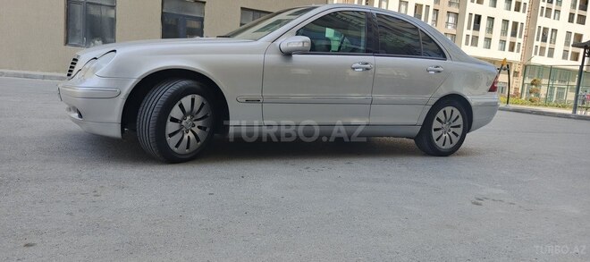Mercedes C 200 2003, 350,000 km - 2.0 l - Bakı