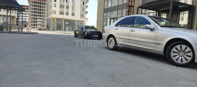 Mercedes C 200 2003, 350,000 km - 2.0 l - Bakı