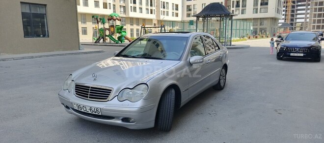 Mercedes C 200 2003, 350,000 km - 2.0 l - Bakı