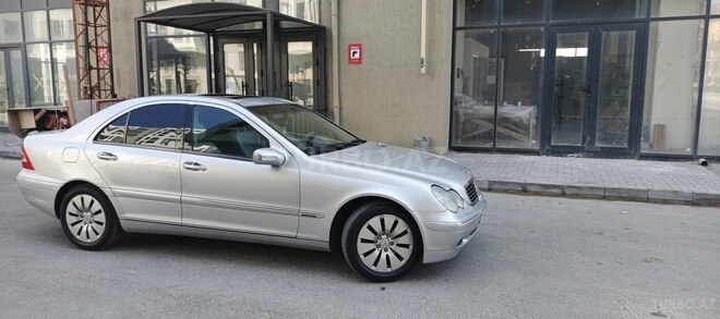 Mercedes C 200 2003, 350,000 km - 2.0 l - Bakı