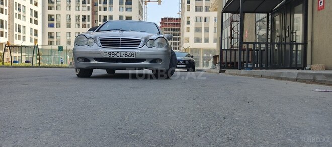 Mercedes C 200 2003, 350,000 km - 2.0 l - Bakı