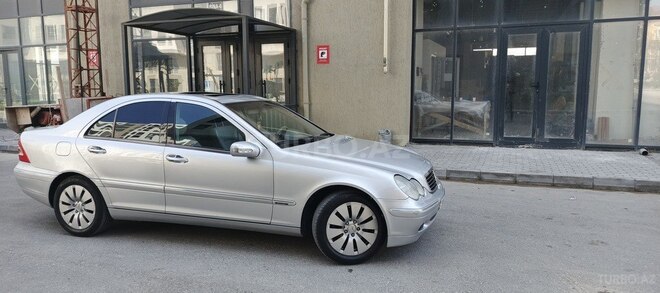 Mercedes C 200 2003, 350,000 km - 2.0 l - Bakı