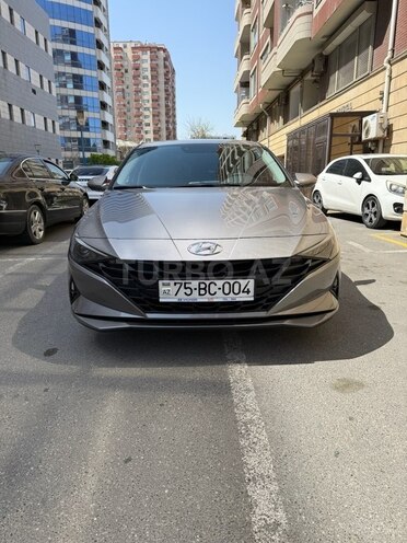 Hyundai Elantra 2022, 29,980 km - 1.6 л - Bakı