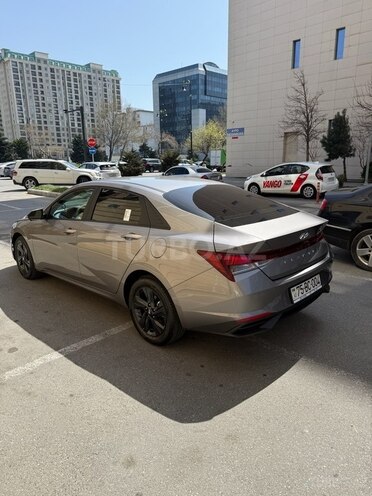 Hyundai Elantra 2022, 29,980 km - 1.6 л - Bakı