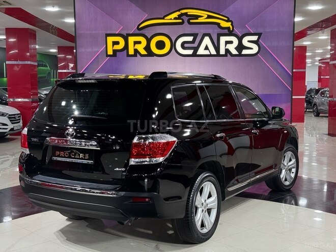 Toyota Highlander 2013, 107,000 km - 3.5 l - Bakı
