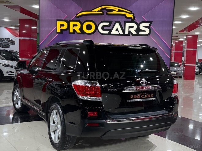 Toyota Highlander 2013, 107,000 km - 3.5 l - Bakı