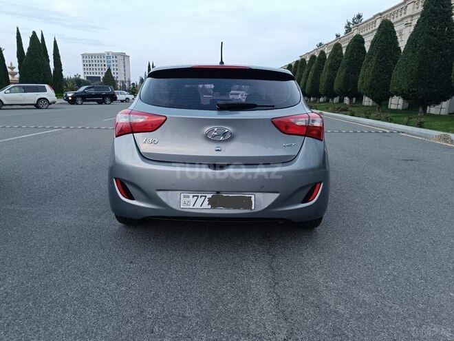 Hyundai i30 2014, 218,000 km - 1.6 л - Bakı