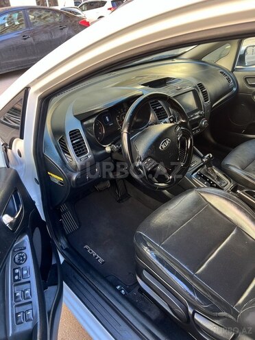 Kia Forte 2016, 126,727 km - 2.0 l - Bakı