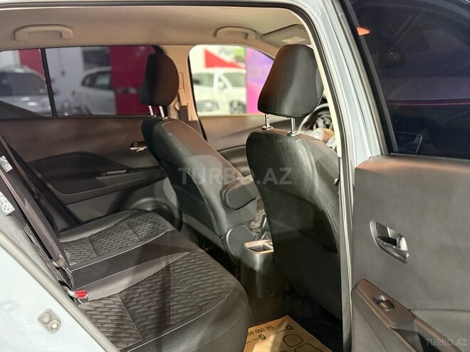 Nissan Kicks-18