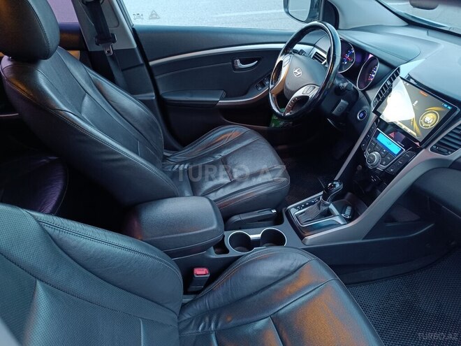 Hyundai i30 2014, 218,000 km - 1.6 л - Bakı