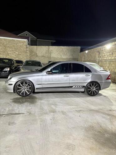 Mercedes C 320 2000, 29,000 km - 3.2 l - Bakı