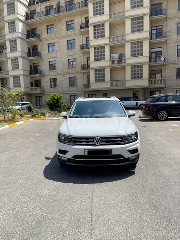 Volkswagen Tiguan 2019, 95,000 km - 1.4 l - Bakı