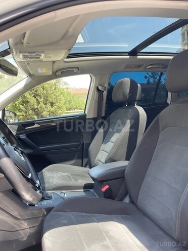 Volkswagen Tiguan 2019, 95,000 km - 1.4 l - Bakı