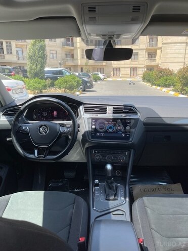 Volkswagen Tiguan 2019, 95,000 km - 1.4 l - Bakı