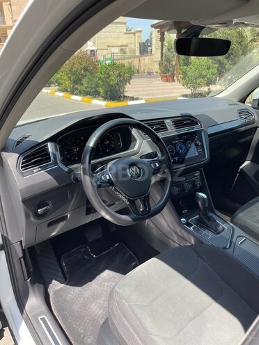 Volkswagen Tiguan 2019, 95,000 km - 1.4 l - Bakı