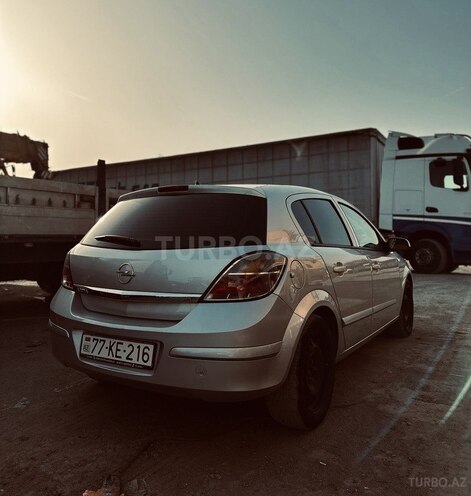 Opel Astra 2009, 199,000 km - 1.4 l - Bakı