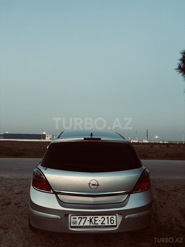 Opel Astra 2009, 199,000 km - 1.4 l - Bakı