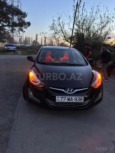 Hyundai Elantra 2015, 232,000 km - 1.8 l - Mingəçevir