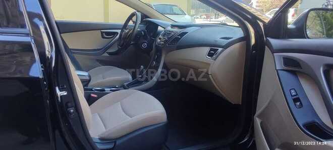 Hyundai Elantra 2015, 232,000 km - 1.8 l - Mingəçevir