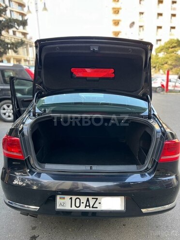 Volkswagen Passat 2011, 128,500 km - 1.8 l - Bakı