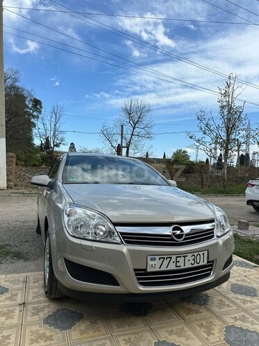 Opel Astra 2009, 198,137 km - 1.4 l - Gəncə